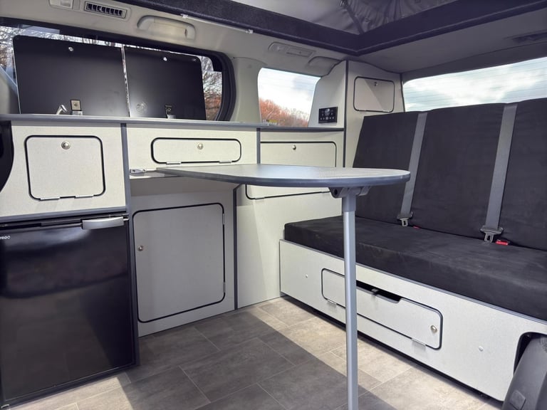 2010 Toyota ALPHARD VELLFIRE POP TOP 4 BERTH NEW CAMPER CONVERSION RUST FREE