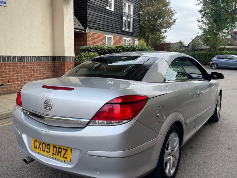 Astra 65k mileage ulez free 
