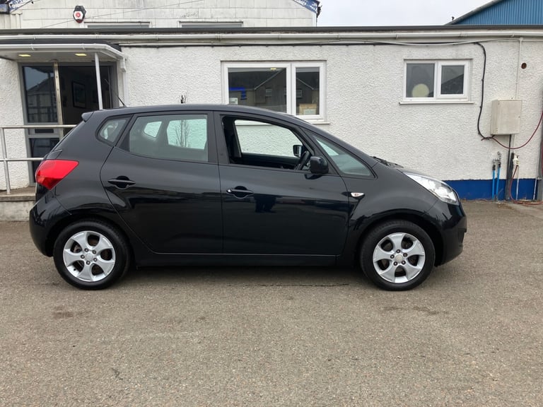 2011 Kia Venga 1.6 2 5dr Auto HATCHBACK Petrol Automatic