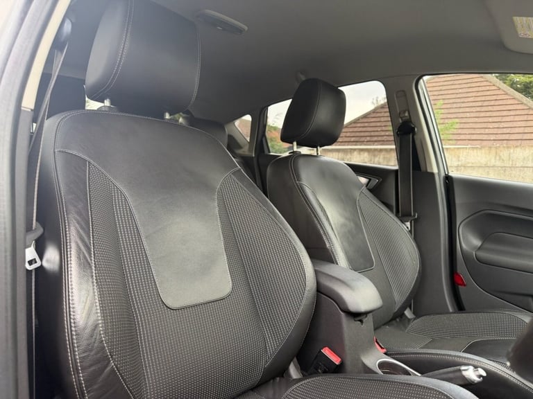2013 Ford Fiesta 1.6 Titanium X 5dr Powershift HATCHBACK PETROL Automatic