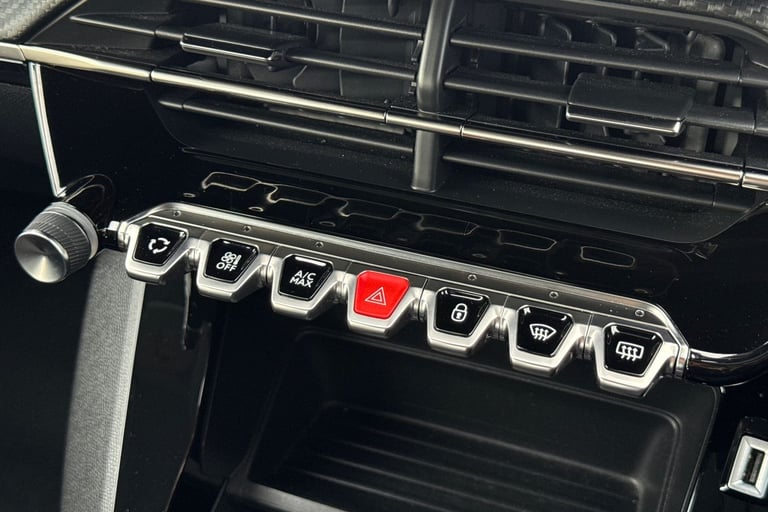 2022 Peugeot 2008 1.2 PureTech Active Premium Euro 6 (s/s) 5dr SUV Manual