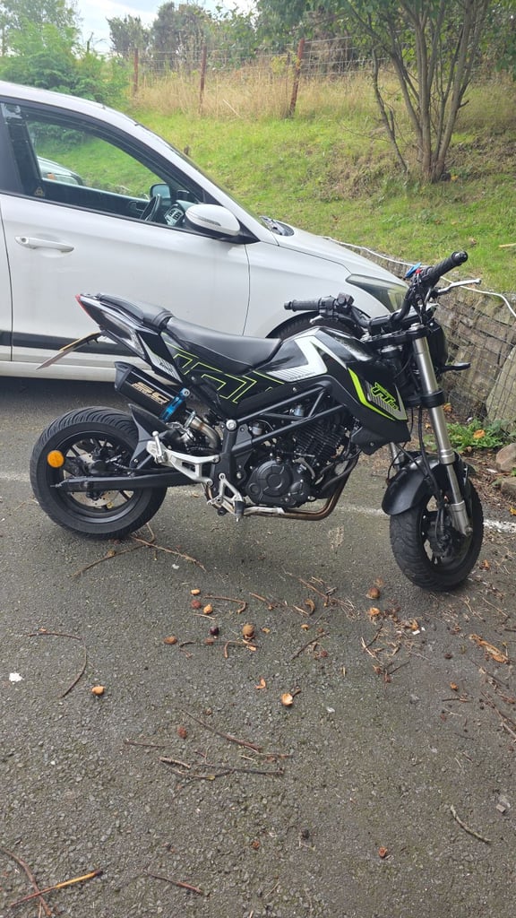 Benelli, TORNADO,TNT 125 