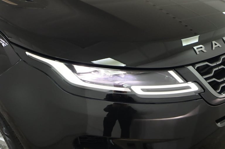 2022 Land Rover Range Rover Evoque 1.5 P300e 12.2kWh R-Dynamic SE Auto 4WD Euro 6 (s/s) 5dr Autom...