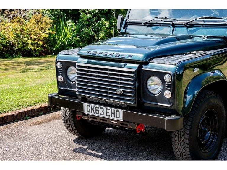 2013 Land Rover Defender 90 TDCi XS SUV Diesel Manual