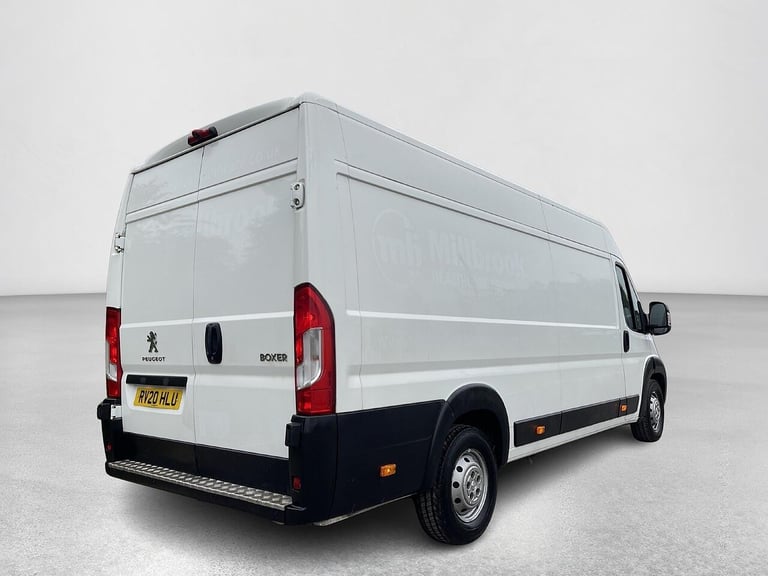 2020 Peugeot Boxer 2.2 BlueHDi 435 Professional L4 H2 Euro 6 (s/s) 5dr PANEL VAN Diesel Manual