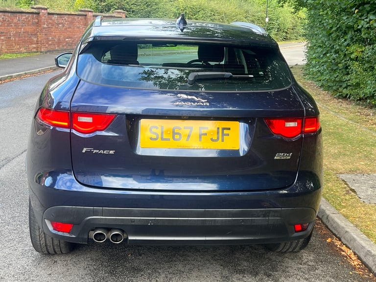 2017 Jaguar F-Pace 2.0d Portfolio 5dr Auto AWD 180 Bhp ESTATE Diesel Automatic