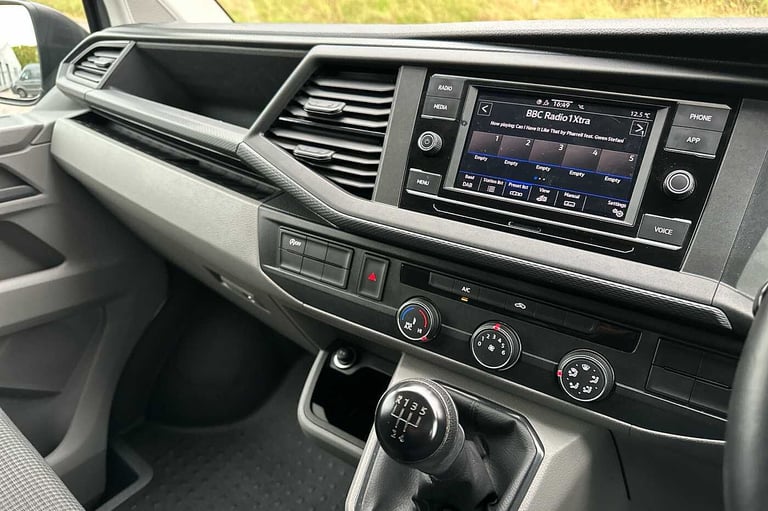 2024 Volkswagen Transporter 2.0 TDI 110 Startline Van Van Diesel Manual
