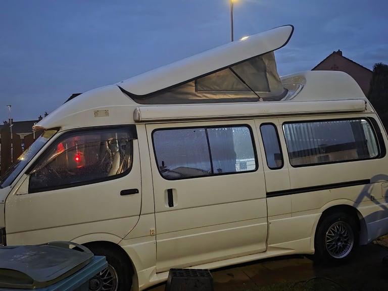 Toyota, HI-ACE super custom limited 1994 imported 2021 campervan