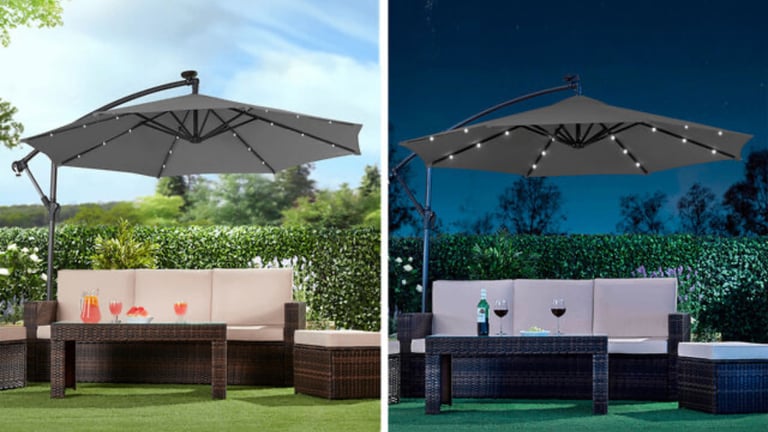 image for SAGA GREEN: A 2.7m Solar LED Parasol with Cover from Van Meuwen