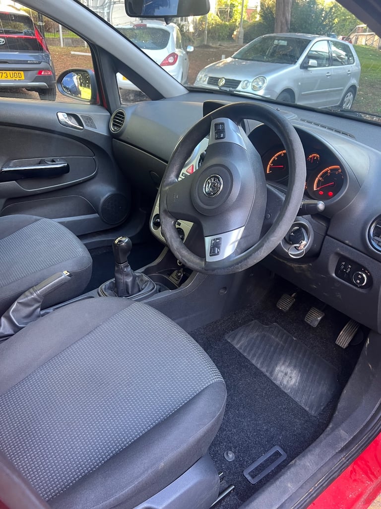 Vauxhall, CORSA, Hatchback, 2011, Manual, 1229 (cc),5 doors - Image 8