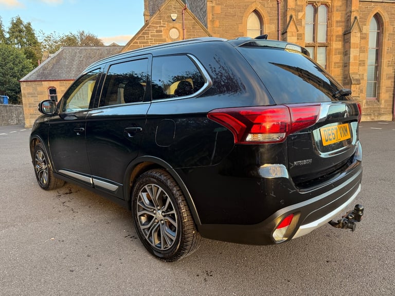 2017 Mitsubishi Outlander 2.2 DI-D 3 5dr Auto ESTATE Diesel Automatic