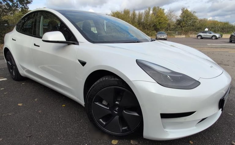 image for 2022 Tesla Model 3 Standard Plus 4dr Auto Saloon Automatic