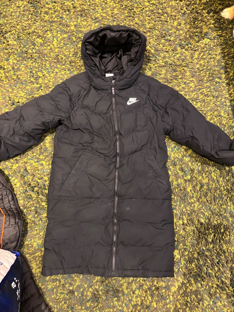 image for Kids nike puffer jacket black L 147-158cm