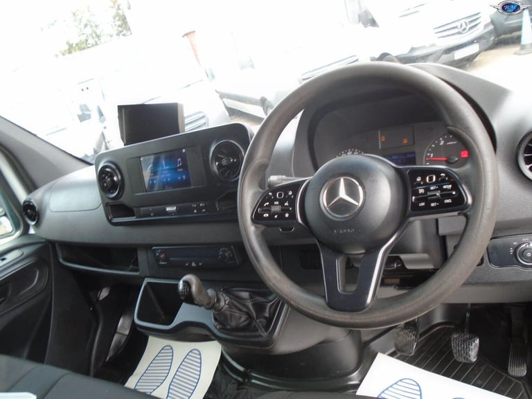 MERCEDES-BENZ SPRINTER 2.1 314 CDI White Manual Diesel 2018