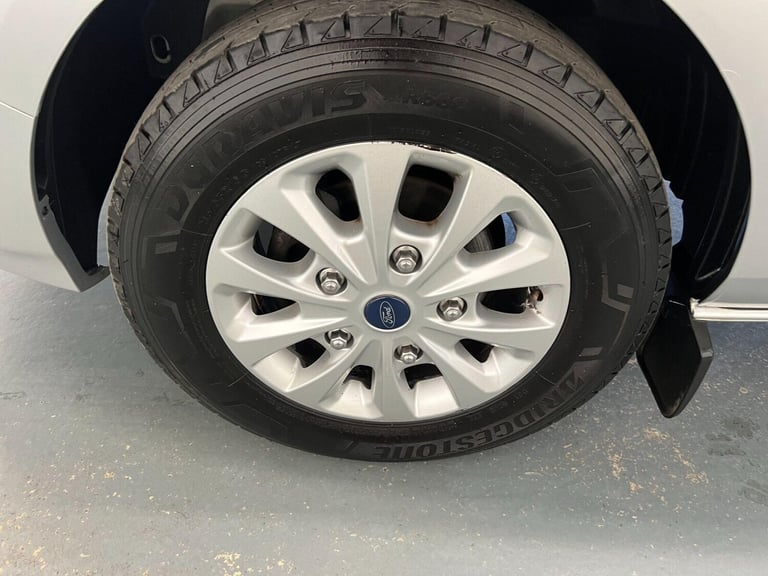 2022 Ford Transit Custom 2.0 300 EcoBlue Limited L2 H1 Euro 6 (s/s) 5dr Panel Van Diesel Manual