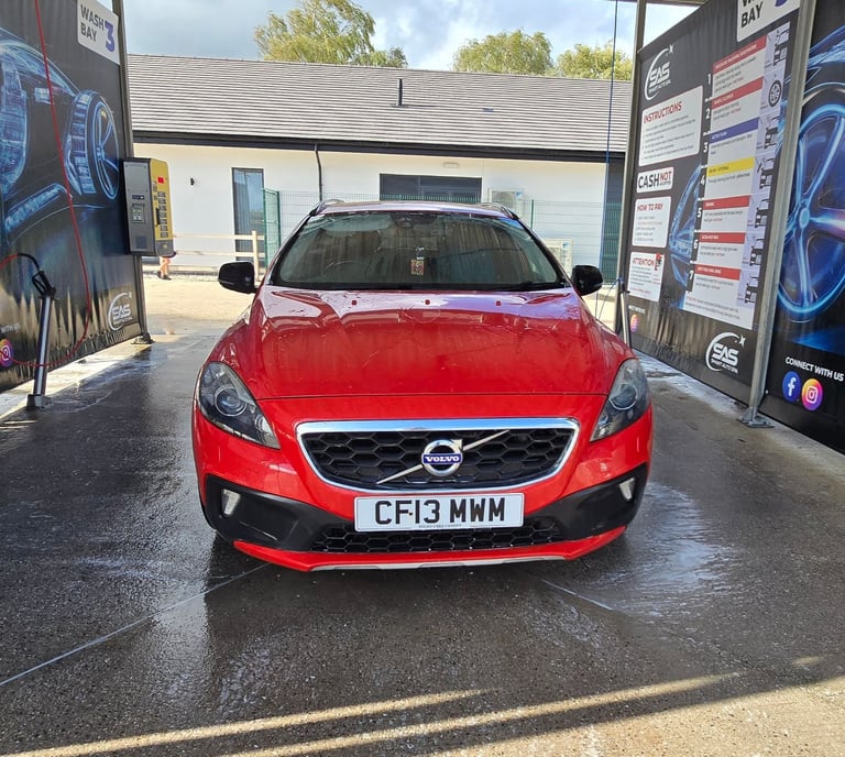 Volvo, V40, Hatchback, 2013, Manual, 1560 (cc), 5 doors