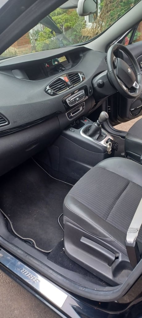 Renault, SCENIC, MPV, 2011, Manual, 1461 (cc), 5 doors