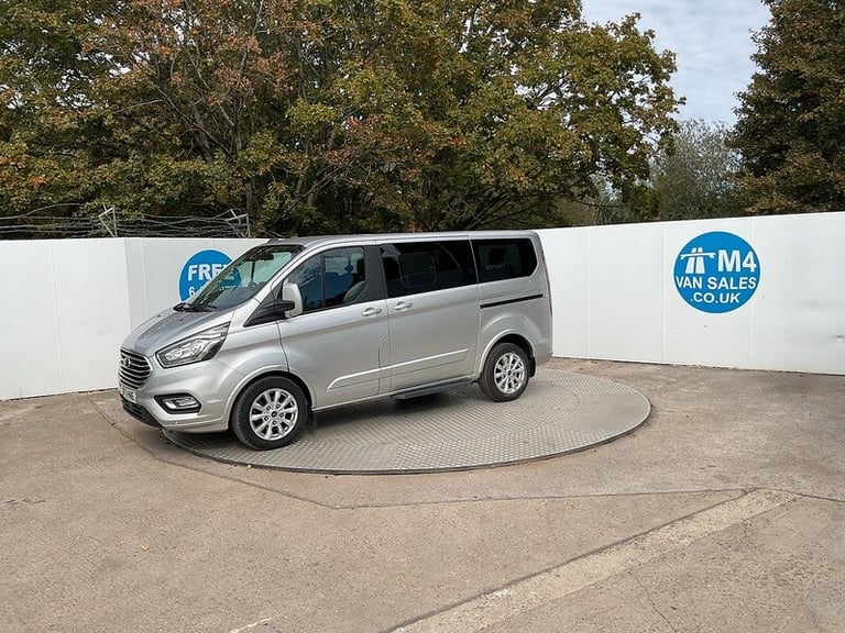 2021 Ford Tourneo Custom 320 EcoBlue Titanium 8 Seat Minibus Diesel Manual