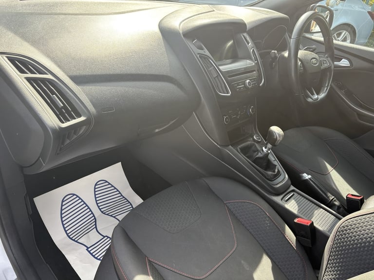 FORD FOCUS 1.0 T EcoBoost ST-Line 2018