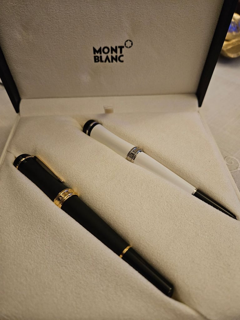 Montblanc Bonheur special edition Rollerball Pen
