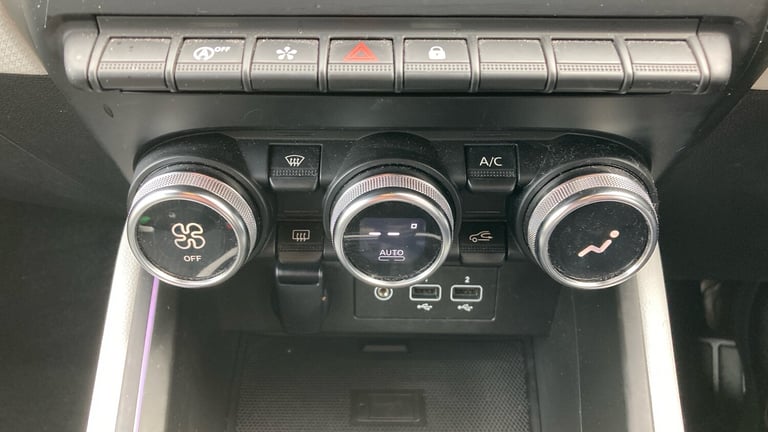 2021 Renault Clio 1.0 TCe 90 S Edition 5dr Petrol Hatchback Hatchback Petrol Manual