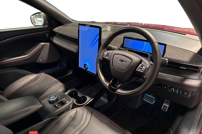 2024 Ford Mustang Mach-E Extended Range 91kWh Premium SUV 5dr Electric Automatic (294 ps) Automat...