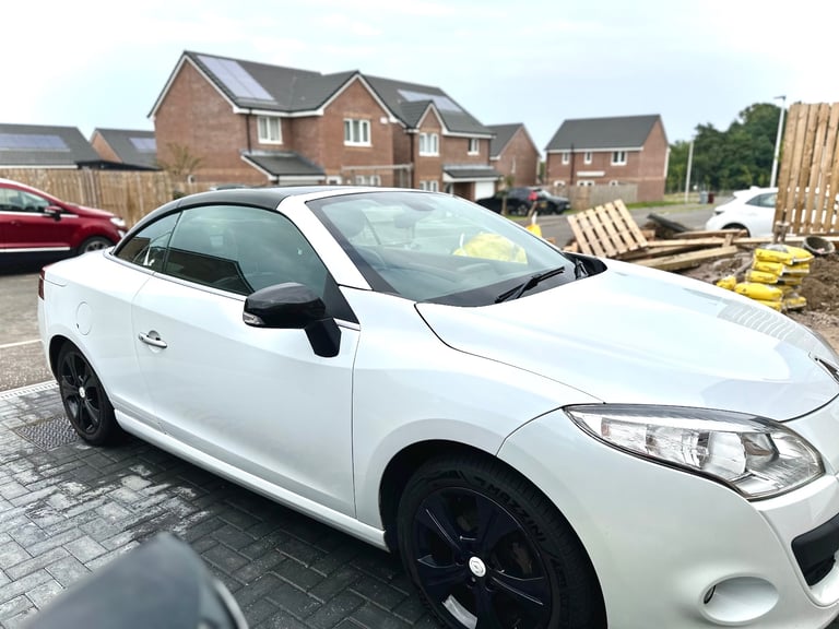 Renault, MEGANE, Convertible, 2011, Manual, 1397 (cc), 2 doors Turbo Charged Eff