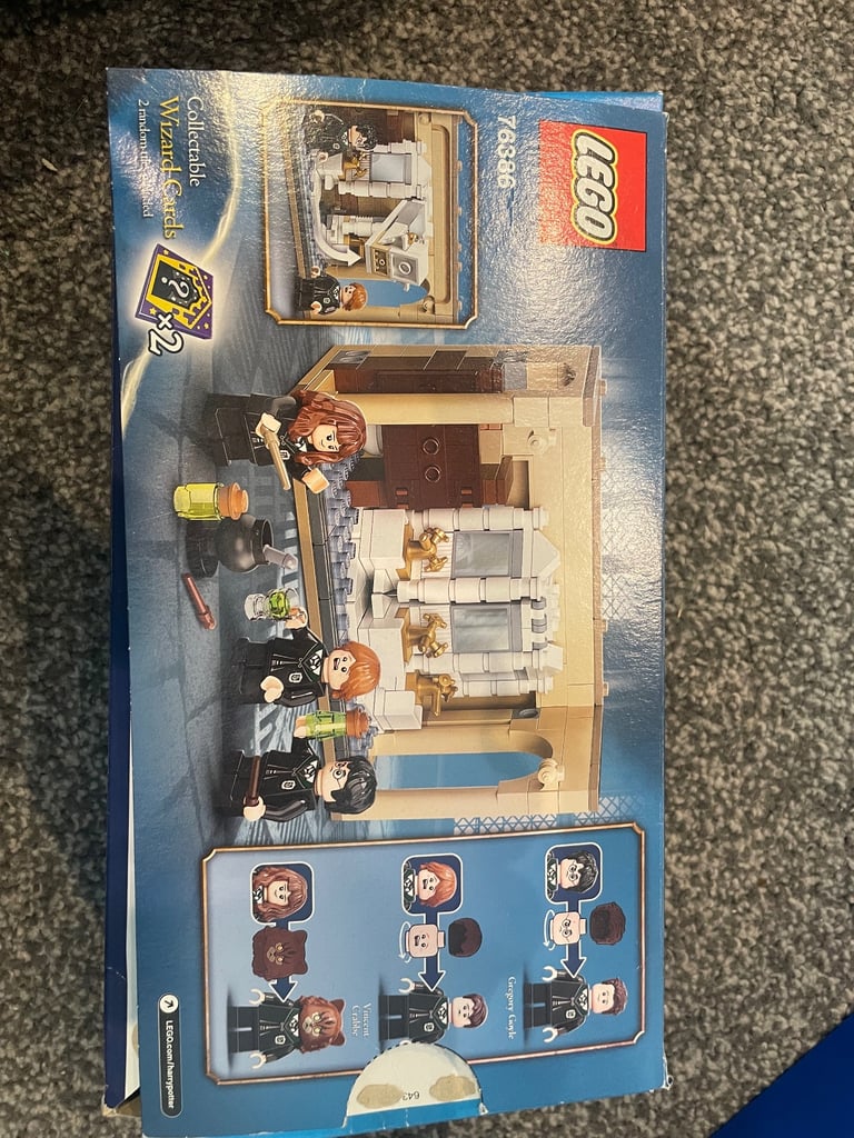 Lego set 76386 Harry Potter Bathroom