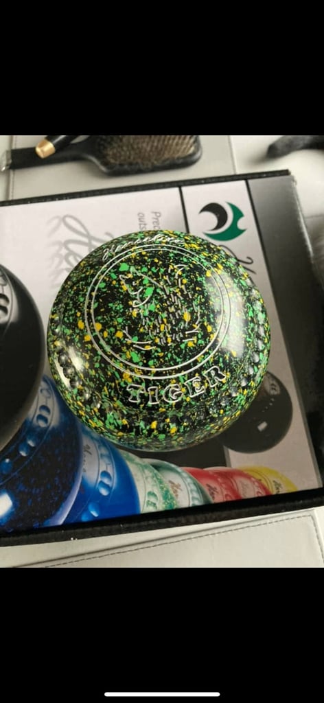 image for Henselite Tiger lawn bowls