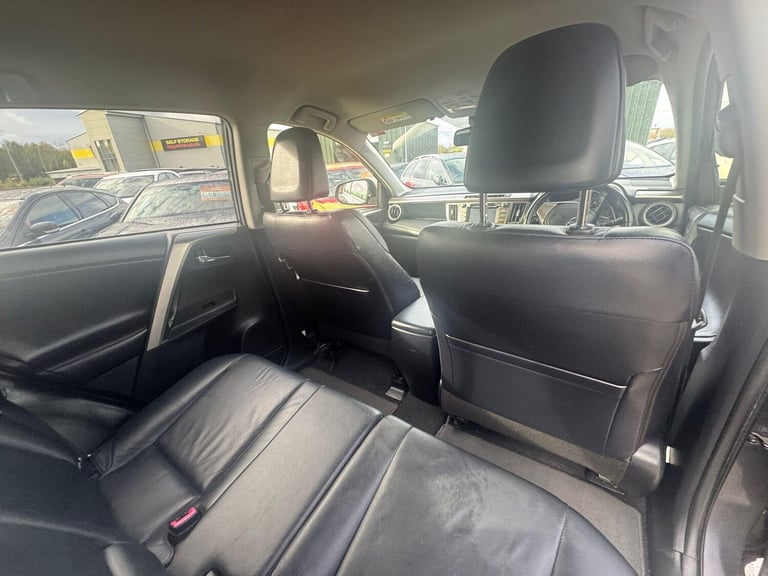 2013 Toyota RAV4 2.2 D-4D Invincible 4WD Euro 5 5dr ESTATE Diesel Manual