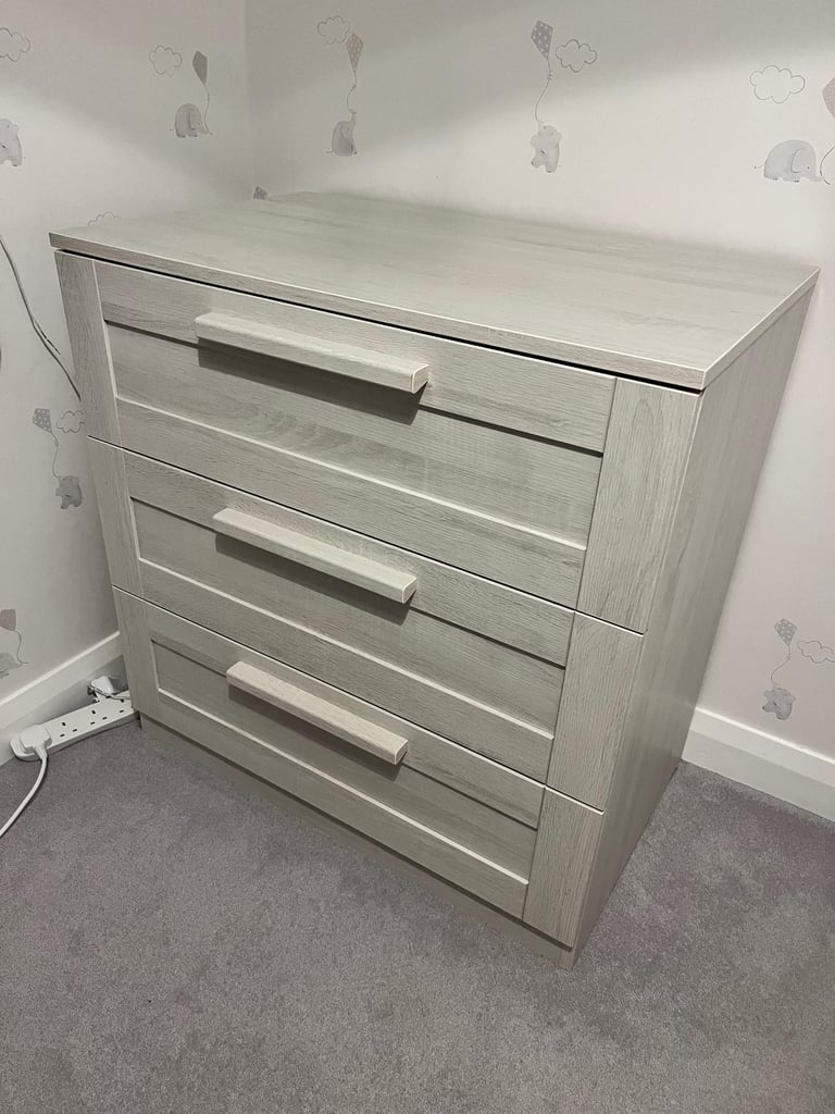 Mamas and papas Atlas nursery furniture set - cot / drawers / wardrobe