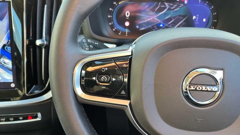  Volvo S60 Plus B5 AWD Mild hybrid Petrol/Electric Hybrid Automatic