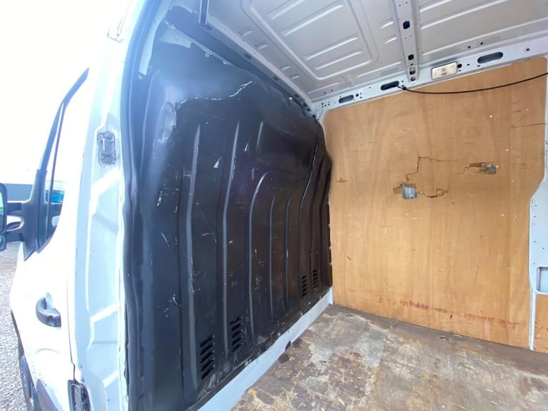 2018 Vauxhall Movano 2.3 CDTI H2 Van 130ps PANEL VAN DIESEL Manual