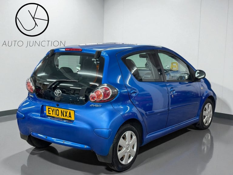 2010 Toyota AYGO 1.0 VVT-i Blue 5dr MMT HATCHBACK Petrol Automatic