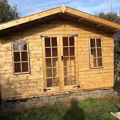 GARDEN SUMMERHOUSE HEAVY DUTY ERECTED FOR FREE