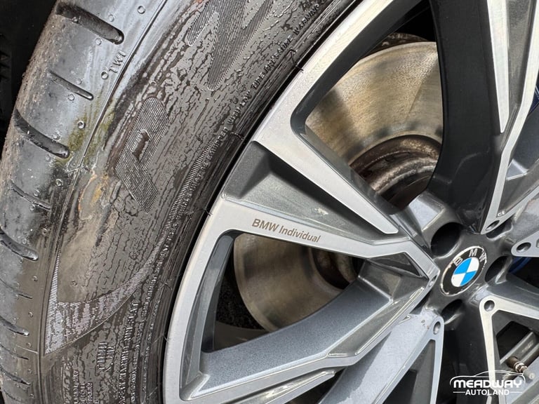 2022 BMW X7 4.4 M50i V8 Dark Shadow Edition SUV 5dr Petrol Auto xDrive Euro 6 (s/s) (53 ESTATE Pe...