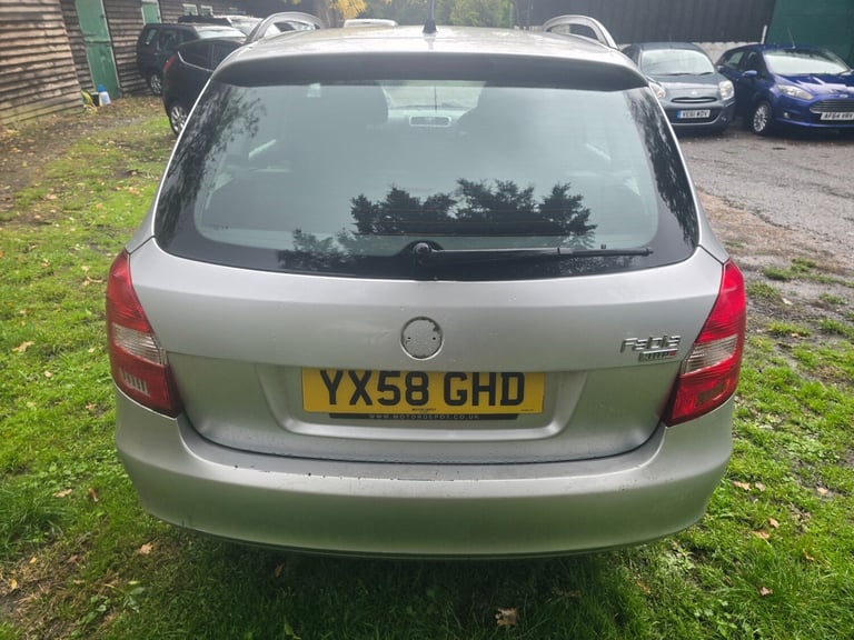 2008 Skoda Fabia 1.4 16V Sport 5dr 75hp HATCHBACK Petrol Manual