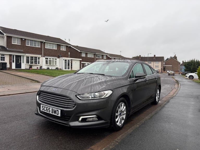 2016 Ford Mondeo 2.0 TDCi ECOnetic Titanium 5dr HATCHBACK Diesel Manual