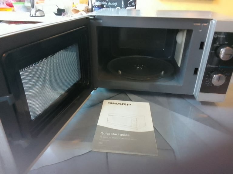 SHARP MICROWAVE 800 WATT