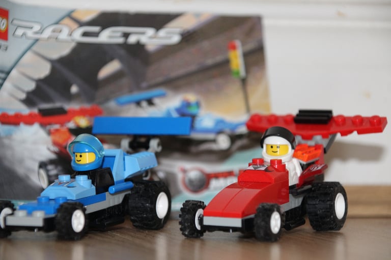 3 Lego Racers sets: 6602 Scorpion Buggy * 4593 Zero Hurricane & Red Blizzard * 8126 Desert Challenge
