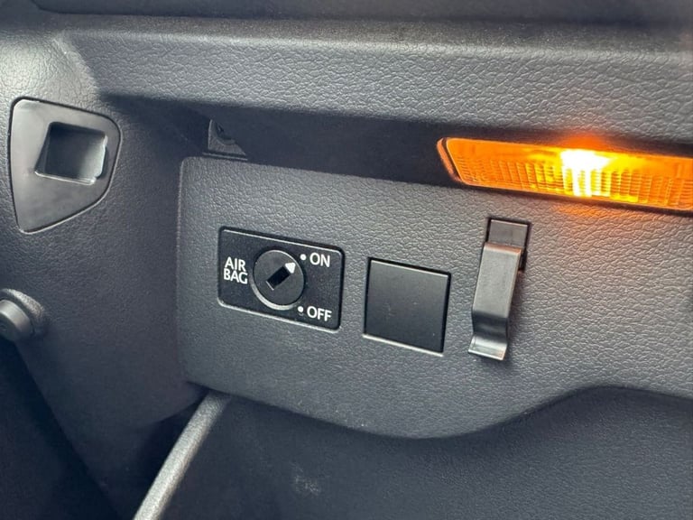 2013 13 VOLKSWAGEN TIGUAN 2.0 TDI BLUEMOTION TECH SE SUV 5DR DIESEL DSG 4WD EURO