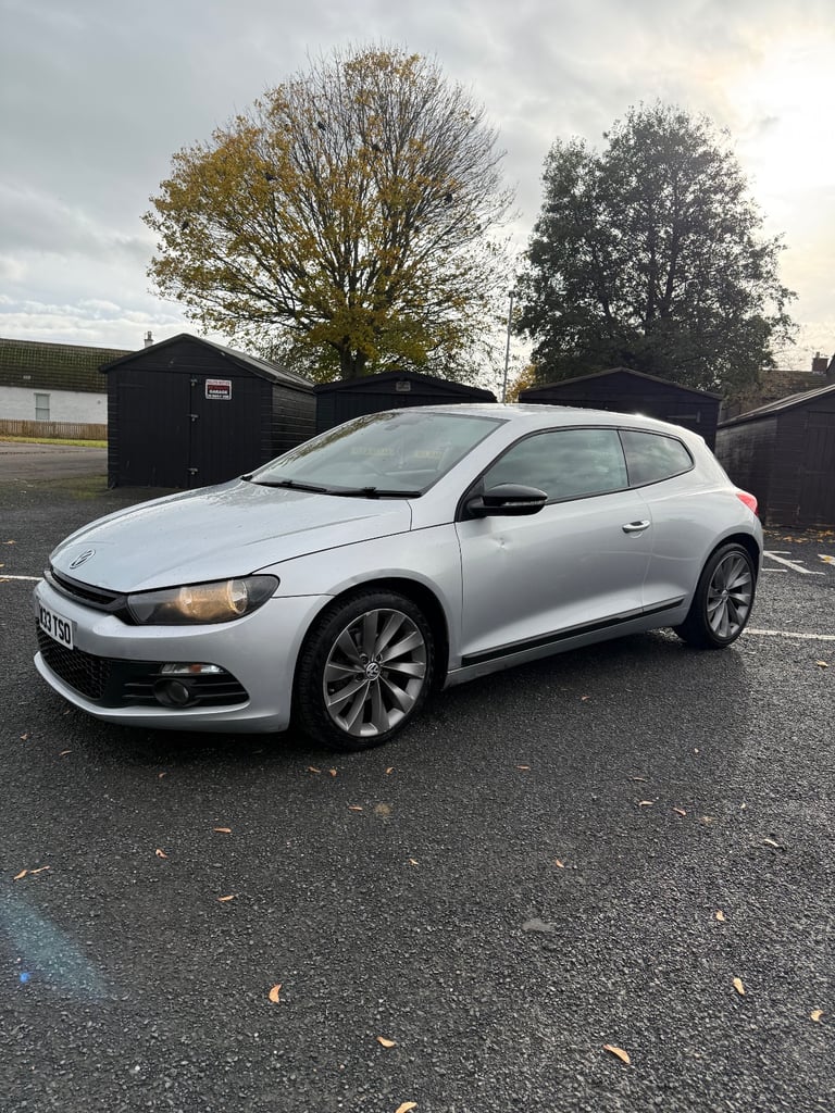 Volkswagen Scirocco 2.0 TDi 