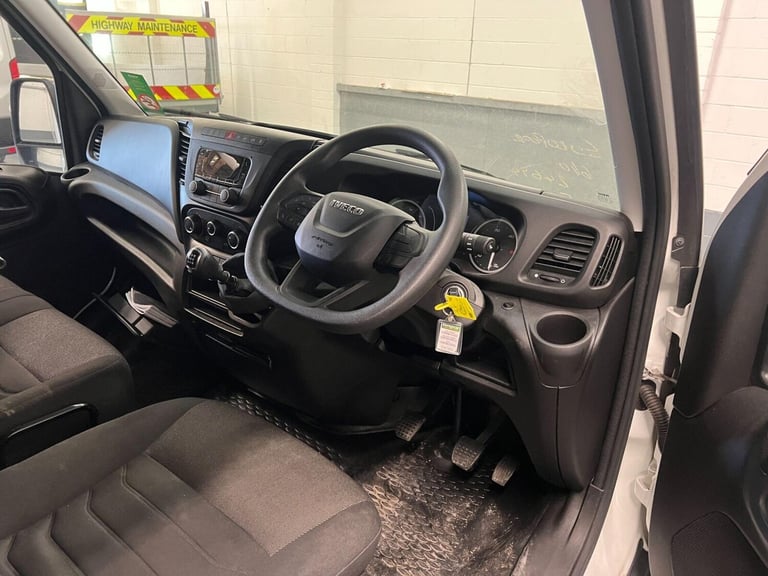 2023 Iveco Daily 2.3 Chassis Cab 3450 WB CHASSIS CAB DIESEL Manual