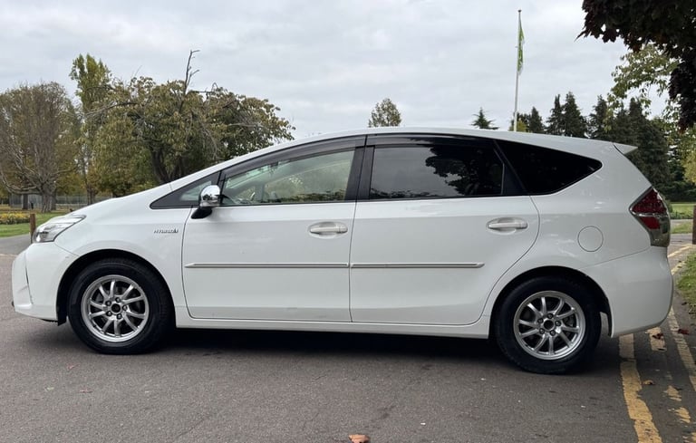 2022 Toyota Prius+ 1.8 VVTi Excel+ 5dr CVT Auto MPV PETROL/ELECTRIC Automatic