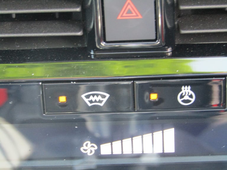 2022 Nissan Qashqai 1.3 DiG-T MH Tekna 5dr Hatchback Petrol Manual