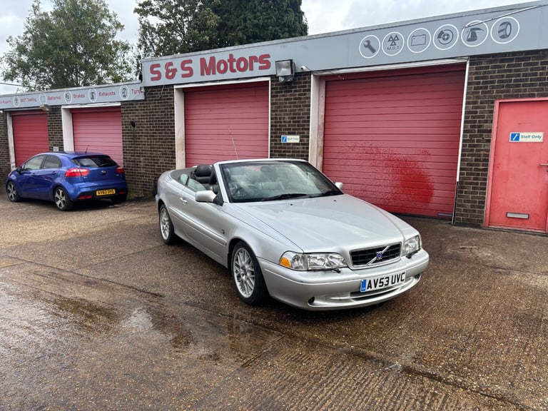 2003 Volvo C70 2.3 T5 GT 2dr Auto CONVERTIBLE Petrol Automatic