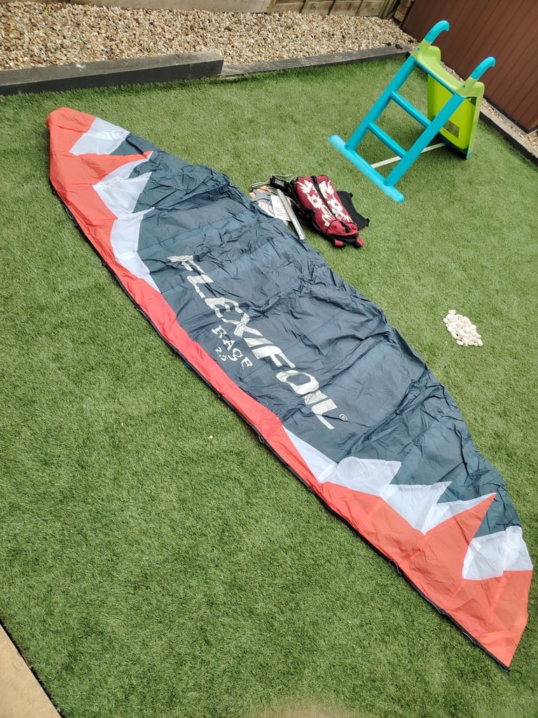 Flexifoil rage 2.5m kite