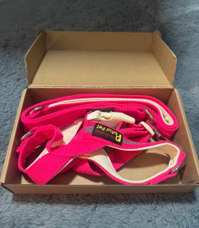 NEW Pets Purest Hot Pink Dog Harness Lead Size Small Set