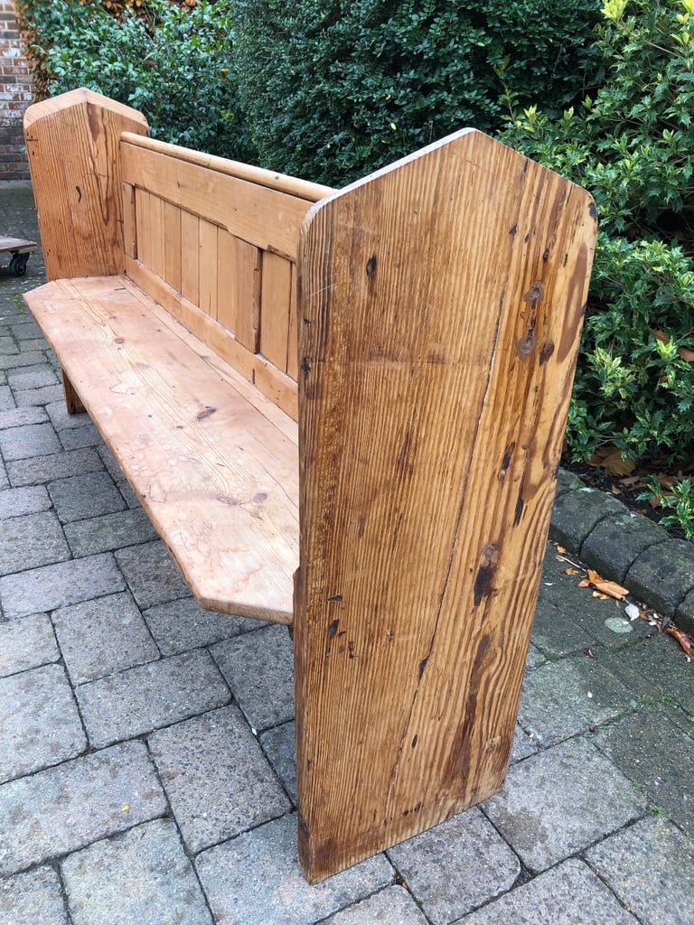 VICTORIAN CHURCH PEW. Delivery possible. ALSO CHAPEL CHAIRS FOR SALE.