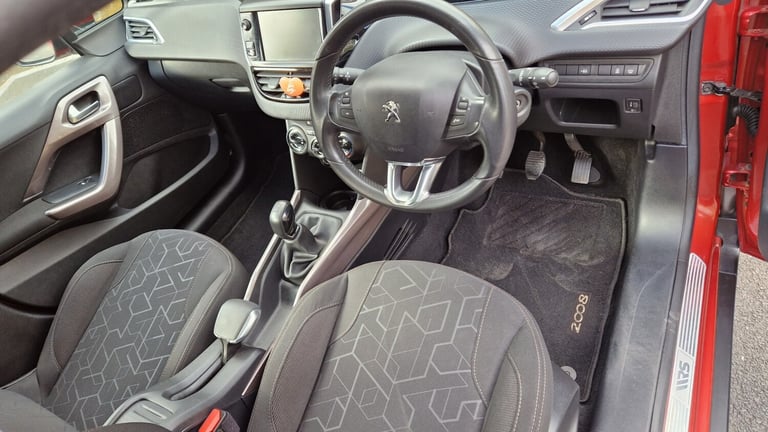 2015 (65) PEUGEOT 2008 1.6 BlueHDi Active - 2 Keys - ULEZ Compliant 